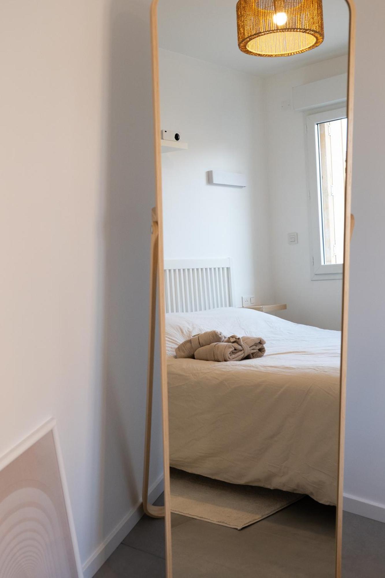 Zen Et Romantique Room - Harmonie Moulins  Eksteriør billede
